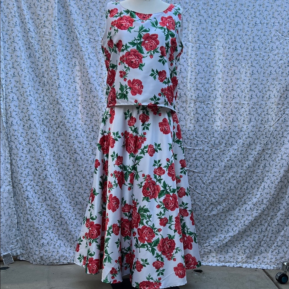 Handcrafted Floral Sleeveless Top and Skirt Set